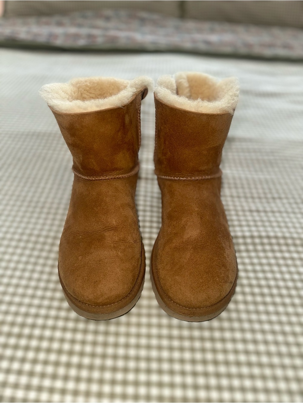 UGG Bailey Bow II- water resistant